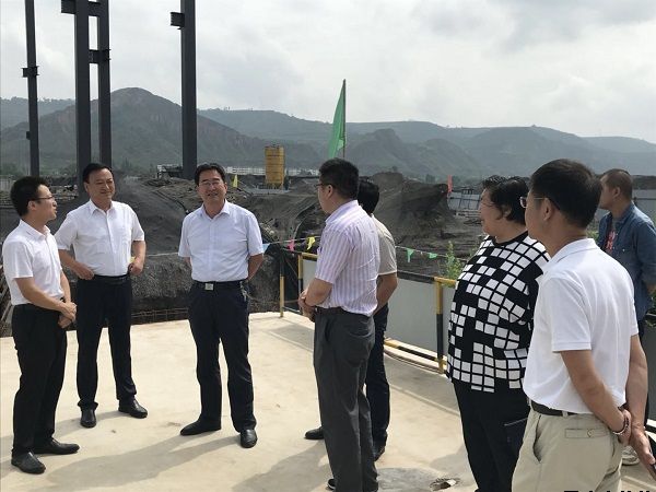 市人大常委会党组副书记、副主任樊文浩一行调研泓源公司项目建设情况(图2) 市人大常委会党组副书记、副主任樊文浩一行调研泓源公司项目建设情况(图2)